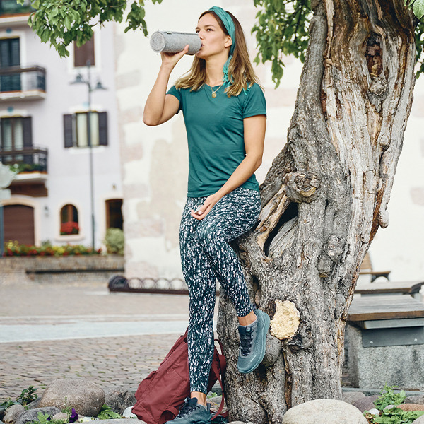 Outdoor-Mode mit Stil: So bleibst du modisch unterwegs Outdoor-Mode mit Stil: So bleibst du modisch unterwegs